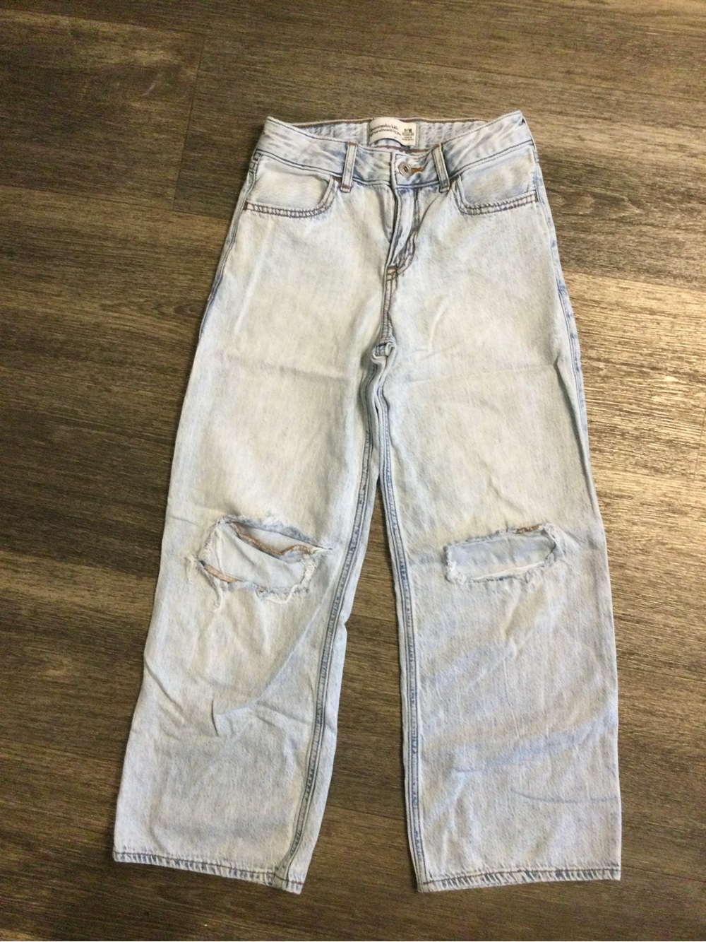 abercrombie kids Light Wash Distressed Jeans